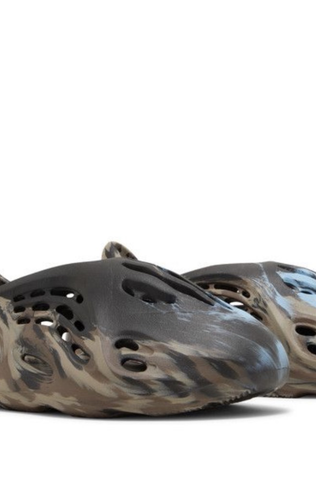 Yeezy Foam Runner "MX Cinder"